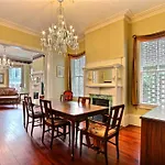 Washington Square Manor