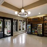 Mainstay Suites Savannah Midtown