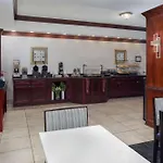 La Quinta By Wyndham Savannah Airport - Pooler