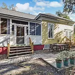 Cute Thomas Square Cottage Monthly Stays Heated Pool Access By Southern Belle Savannah 1388