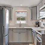 Cozy Cottage Near Forsyth Park Monthly Stays Heated Pool Access By Southern Belle Savannah 1391