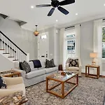 Congress Street Retreat