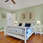 Whitemarsh Island Deep Water Estate