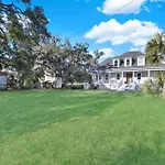 Whitemarsh Island Deep Water Estate