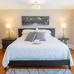 Justine Inn Savannah
