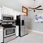 Gallery Stays - Low Country
