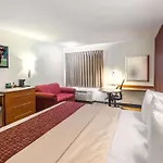 Red Roof Inn & Suites Savannah Gateway