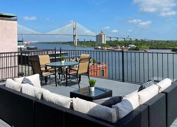 Riverview Penthouse