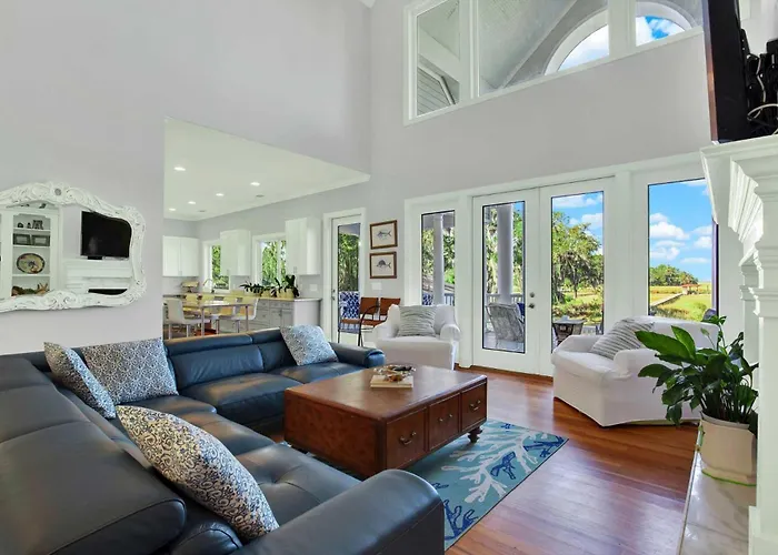 Whitemarsh Island Deep Water Estate