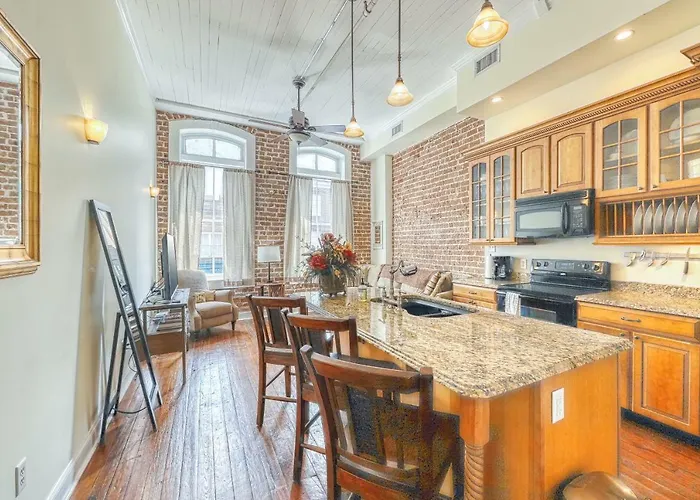 Savannah Serendipity