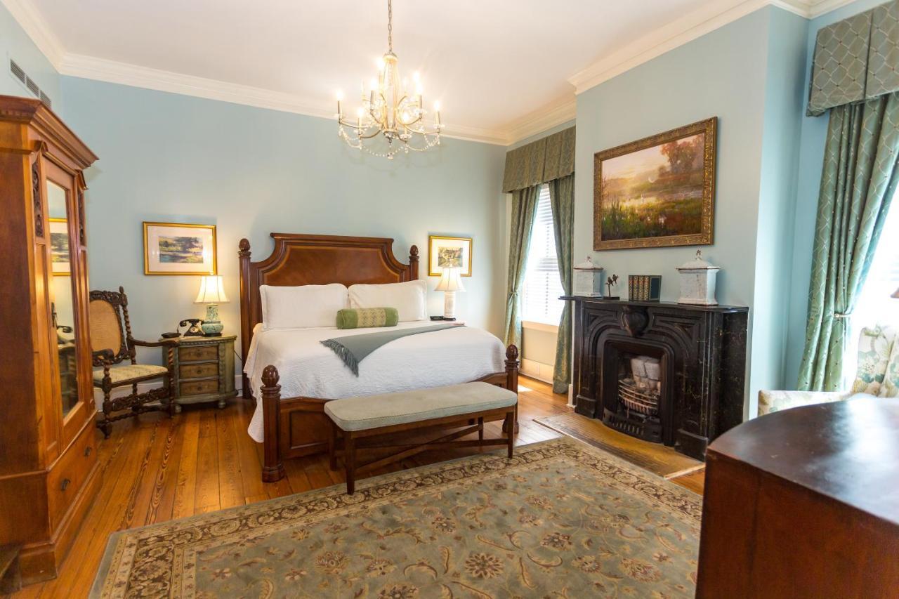Bed & Breakfast The Gastonian, Historic Of Collection (adults Only) 4*