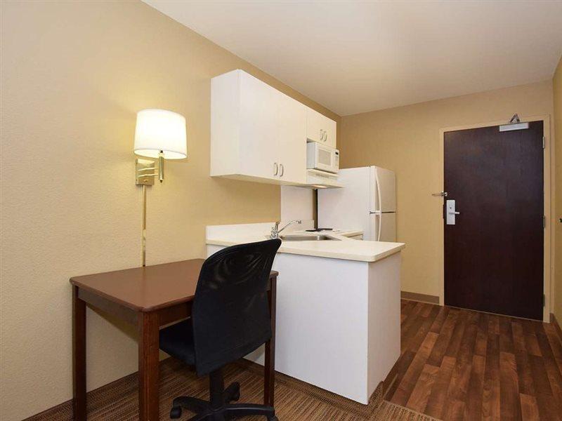 Extended America - - Midtown Hotel Savannah
