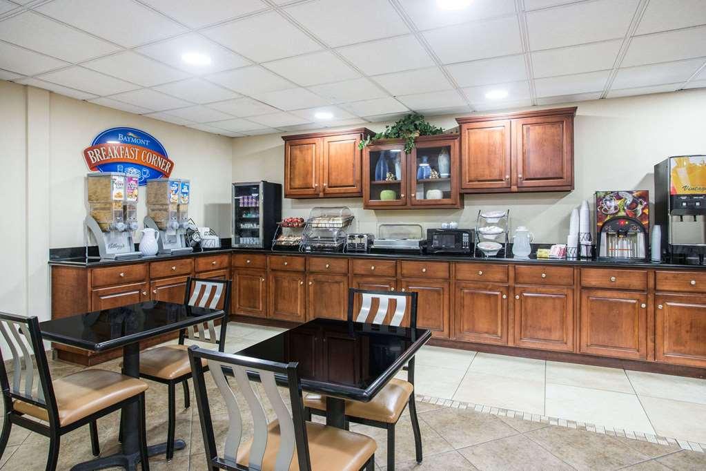 Baymont By Wyndham South