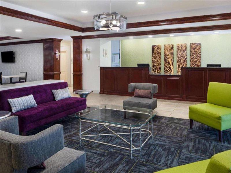 La Quinta By Wyndham Airport - Pooler Hotel 3*