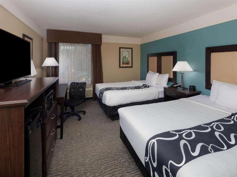 La Quinta By Wyndham Airport - Pooler 3*