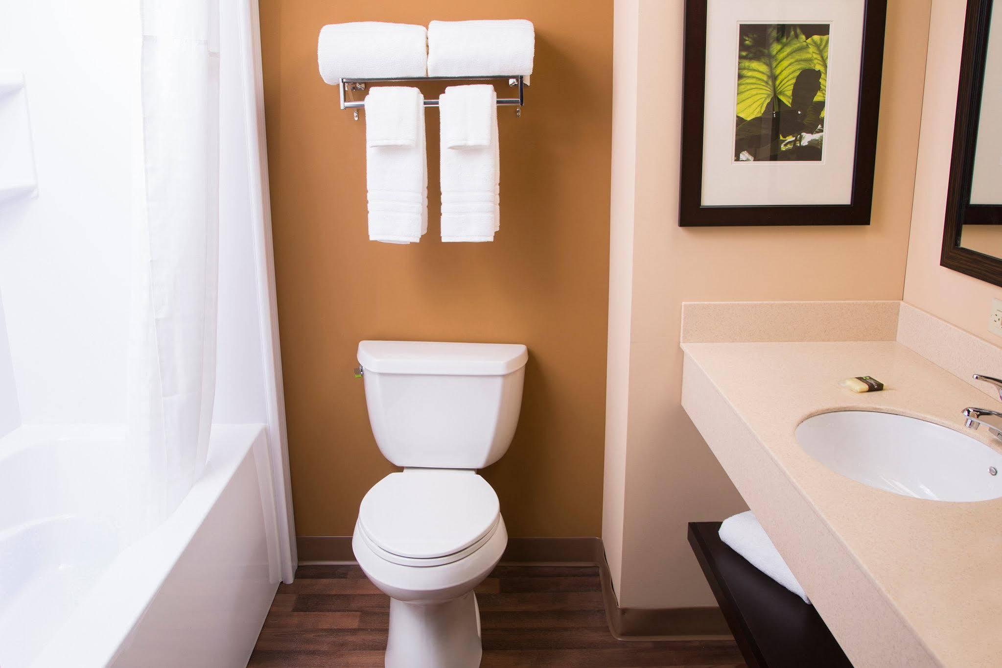 Extended America - - Midtown Hotel Savannah
