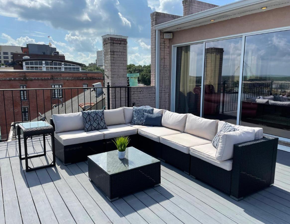 Riverview Penthouse Holiday home