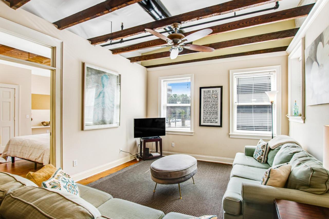 Historic Market Loft Off Broughton * Savannah