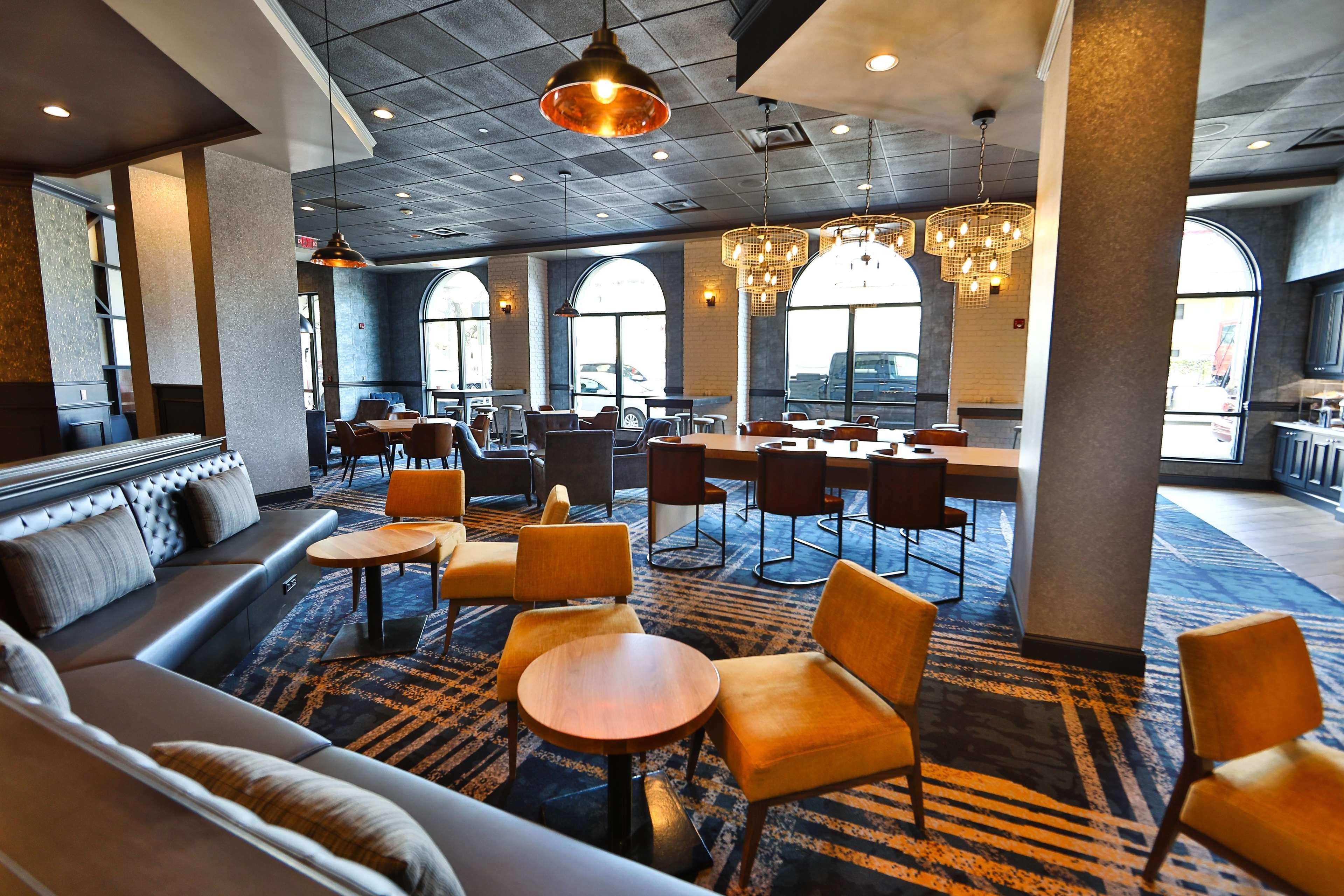 Hilton Garden Historic District Hotel 3*