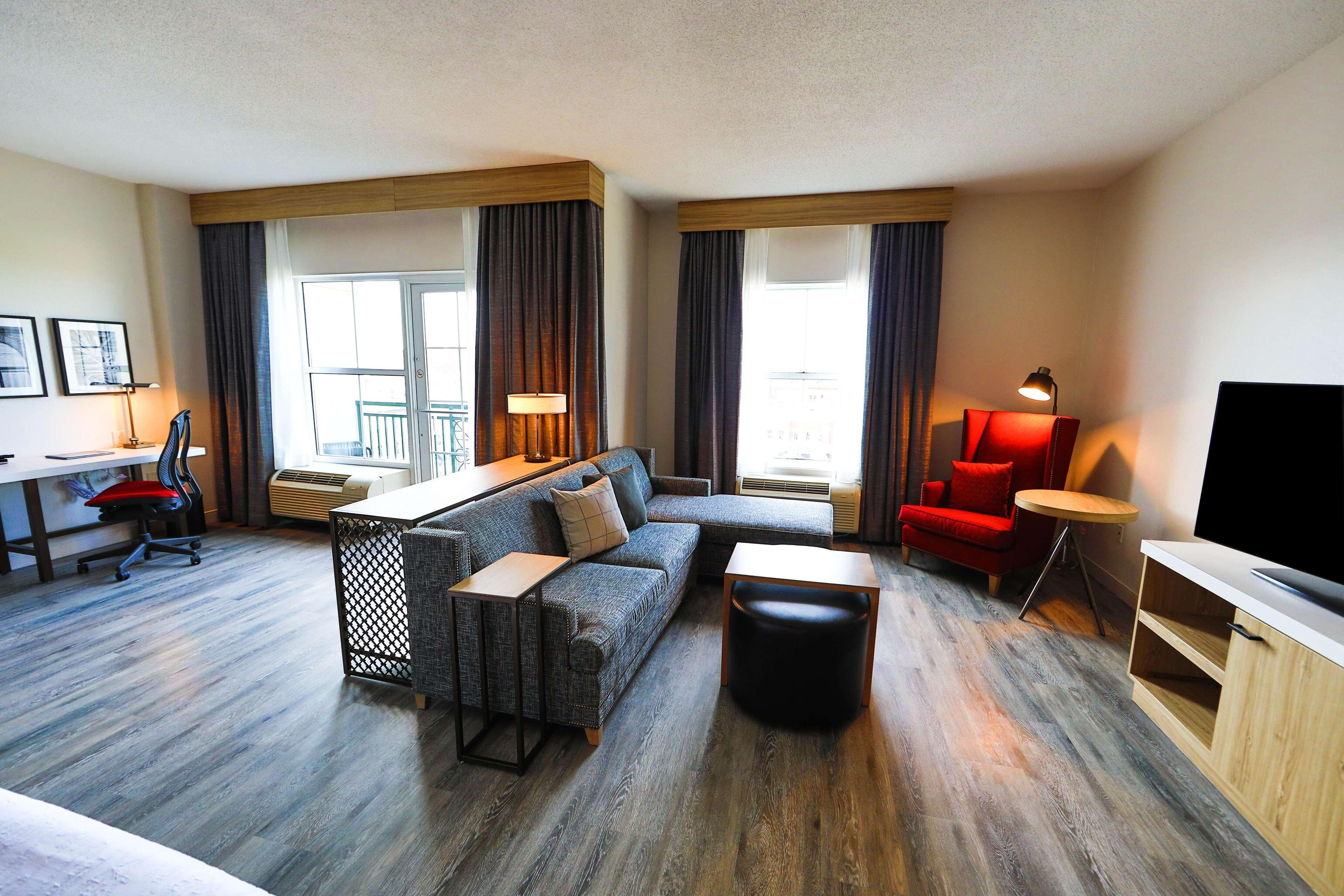 Hilton Garden Historic District Hotel 3*