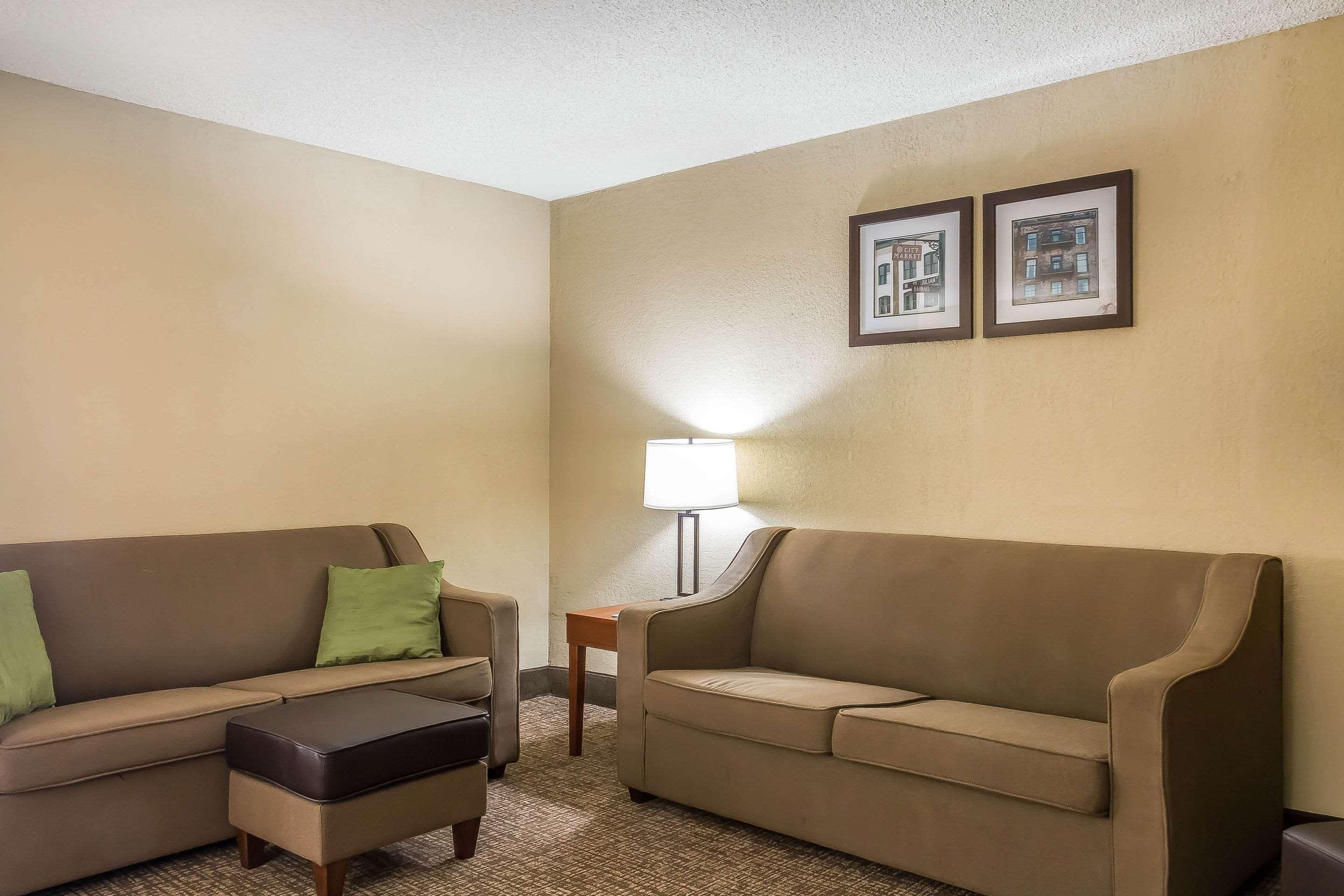 Comfort Inn 3*
