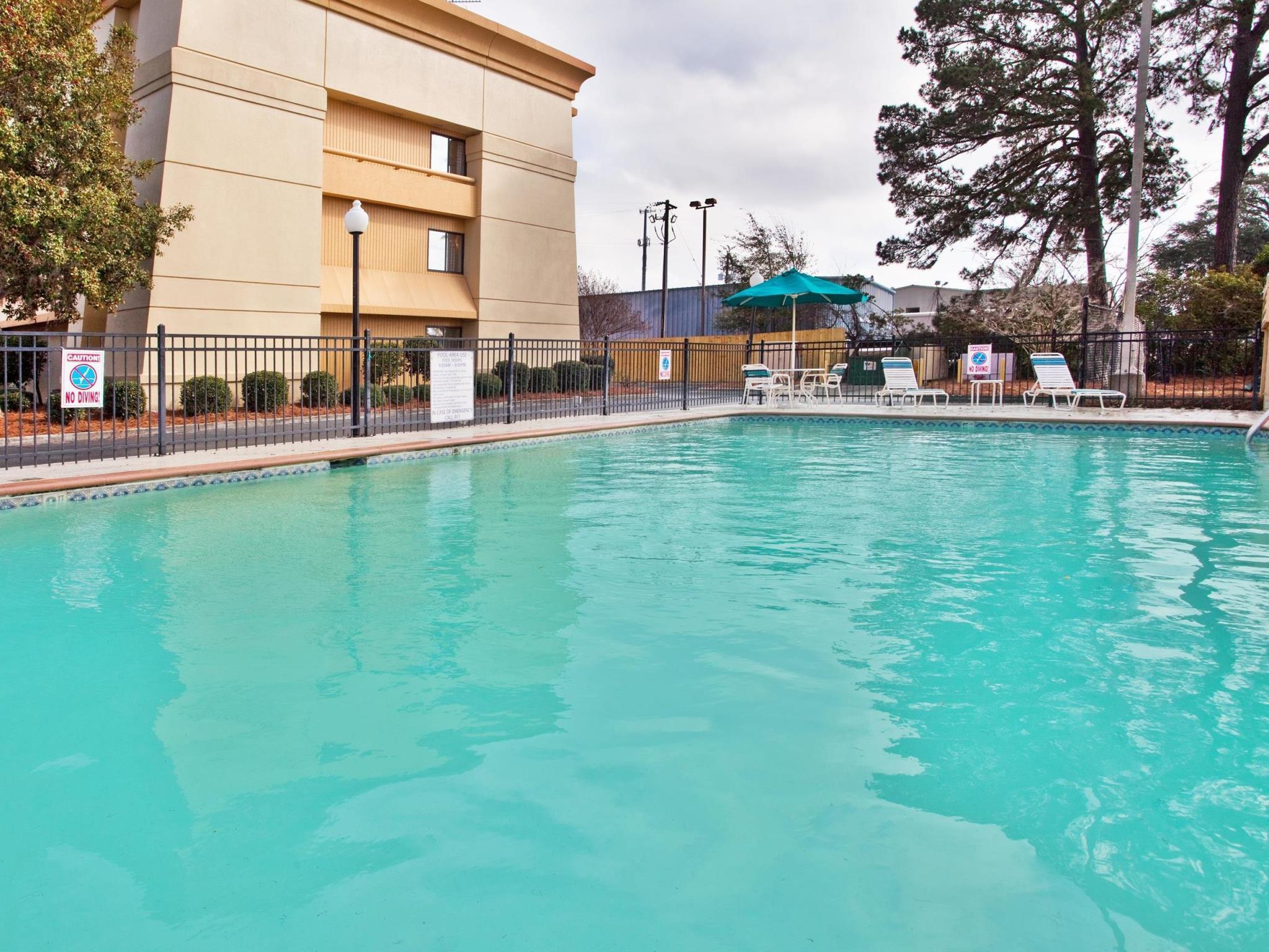 Spark By Hilton Midtown Hotel 3*