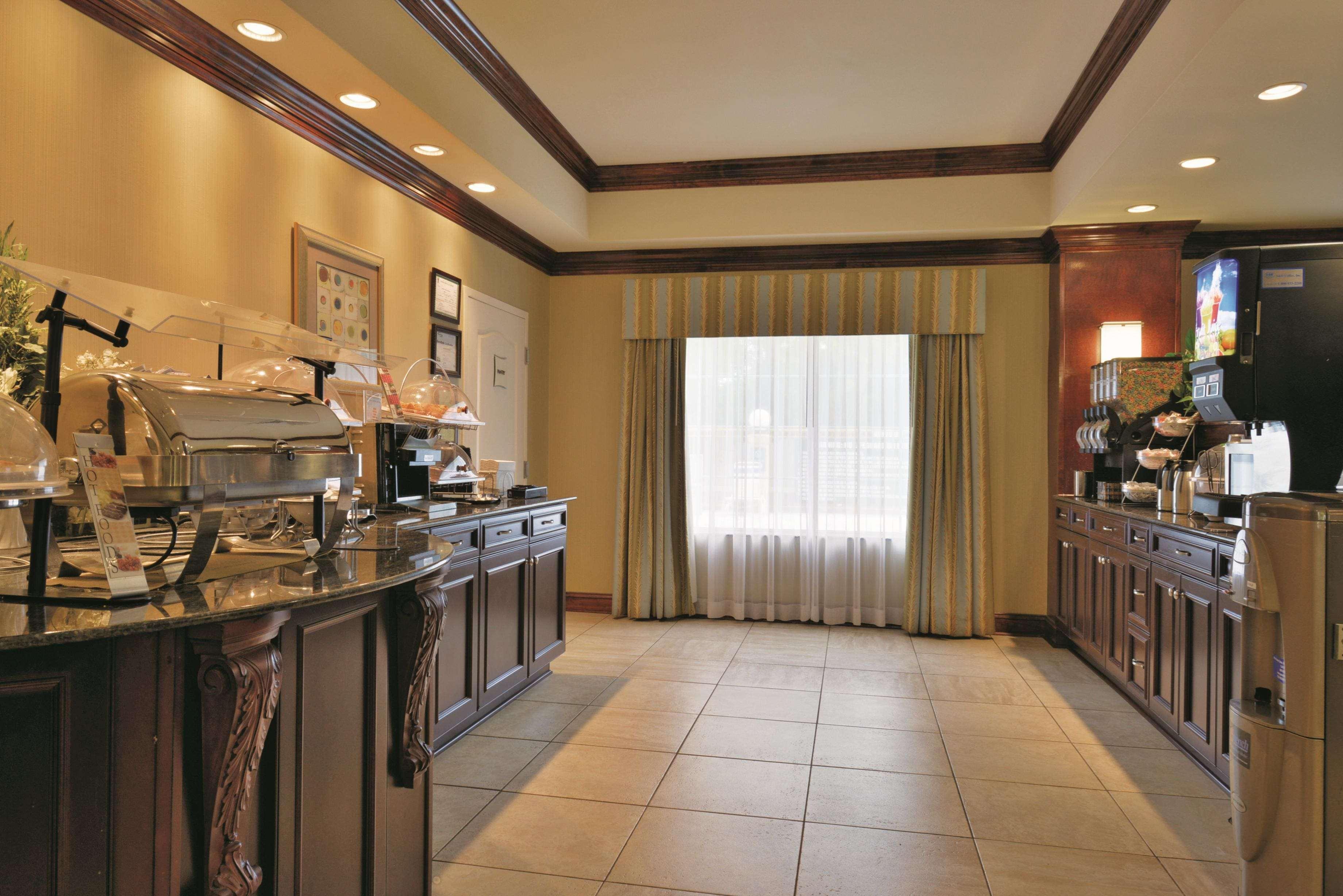 La Quinta By Wyndham Airport - Pooler 3*