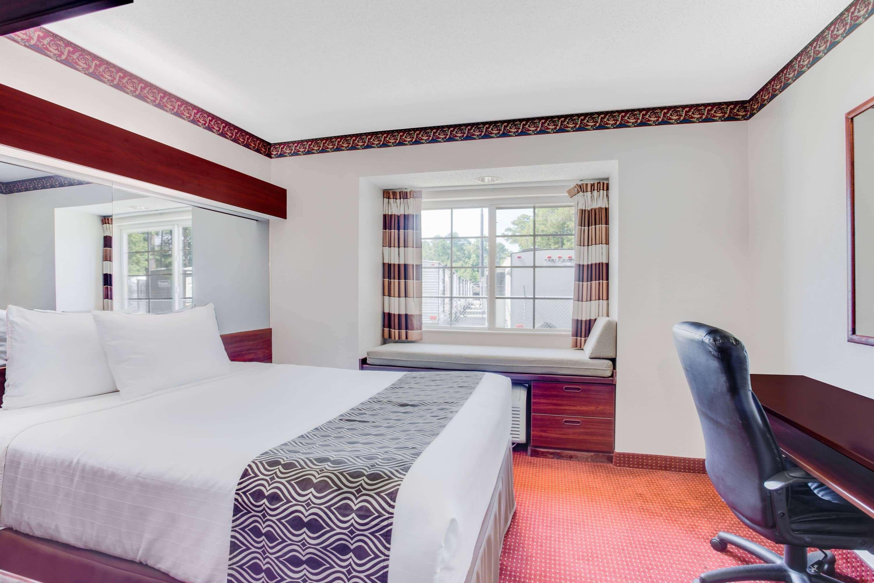 Microtel & By Wyndham Savannah/pooler 3* Savannah