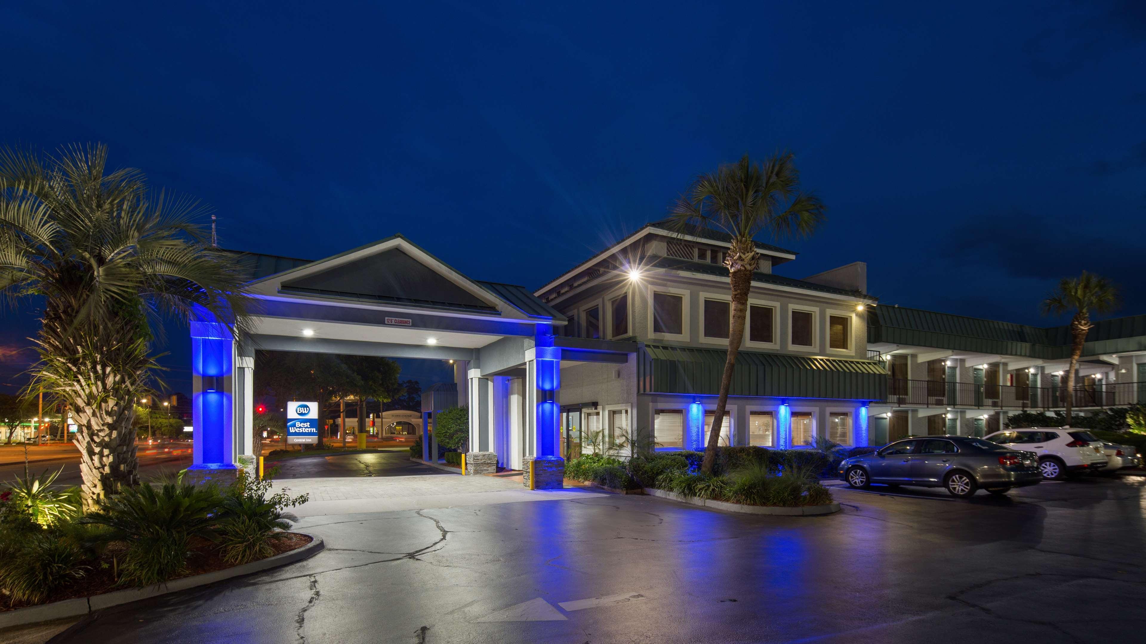 Best Western Central Hotel 3*