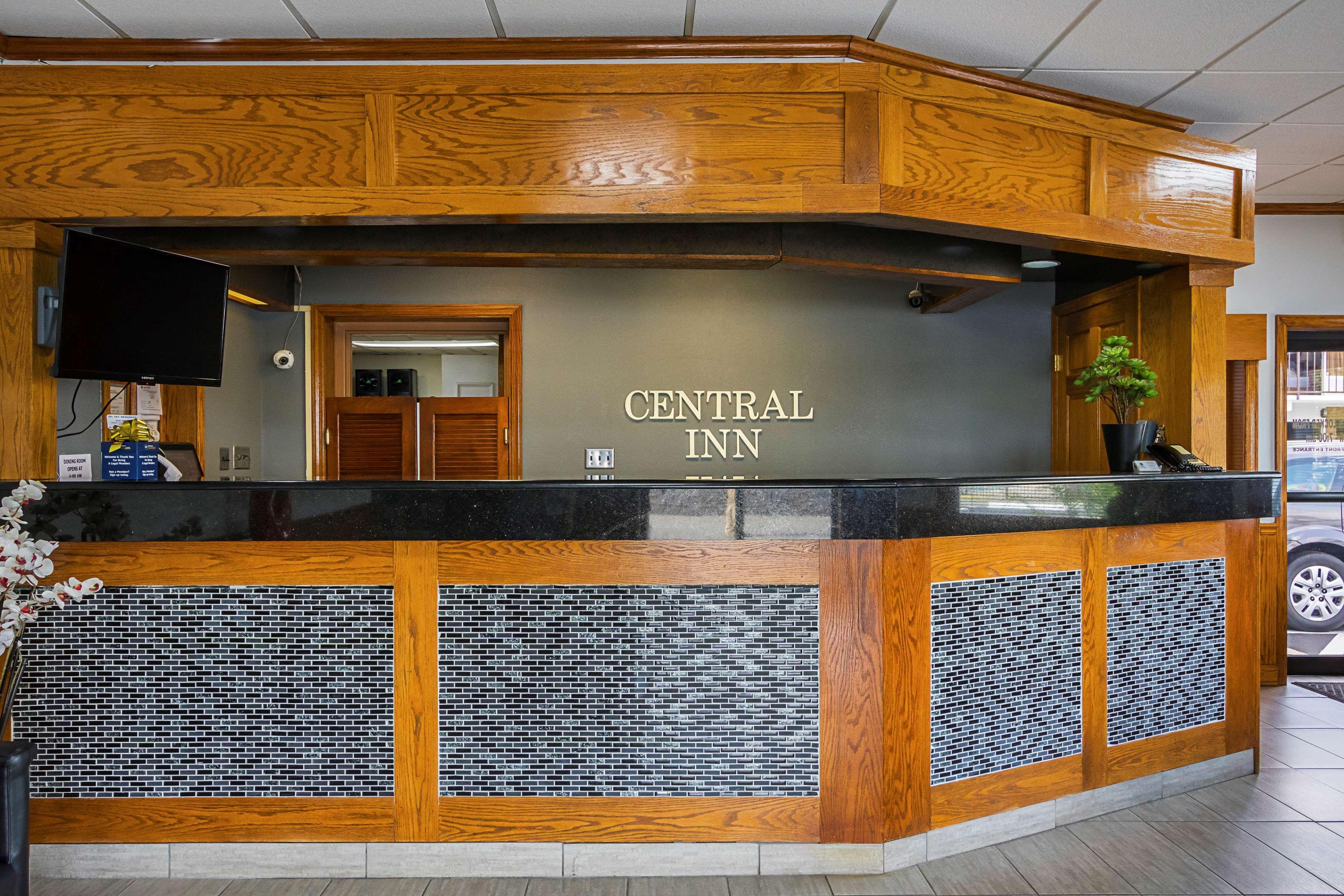 Best Western Central Hotel 3*