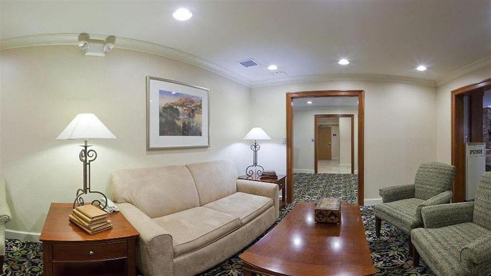 Hotel Comfort &