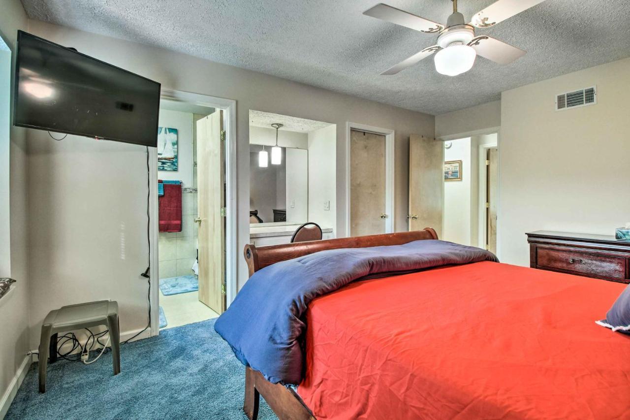 Holiday home Escape About 11 Mi To Historic District! *