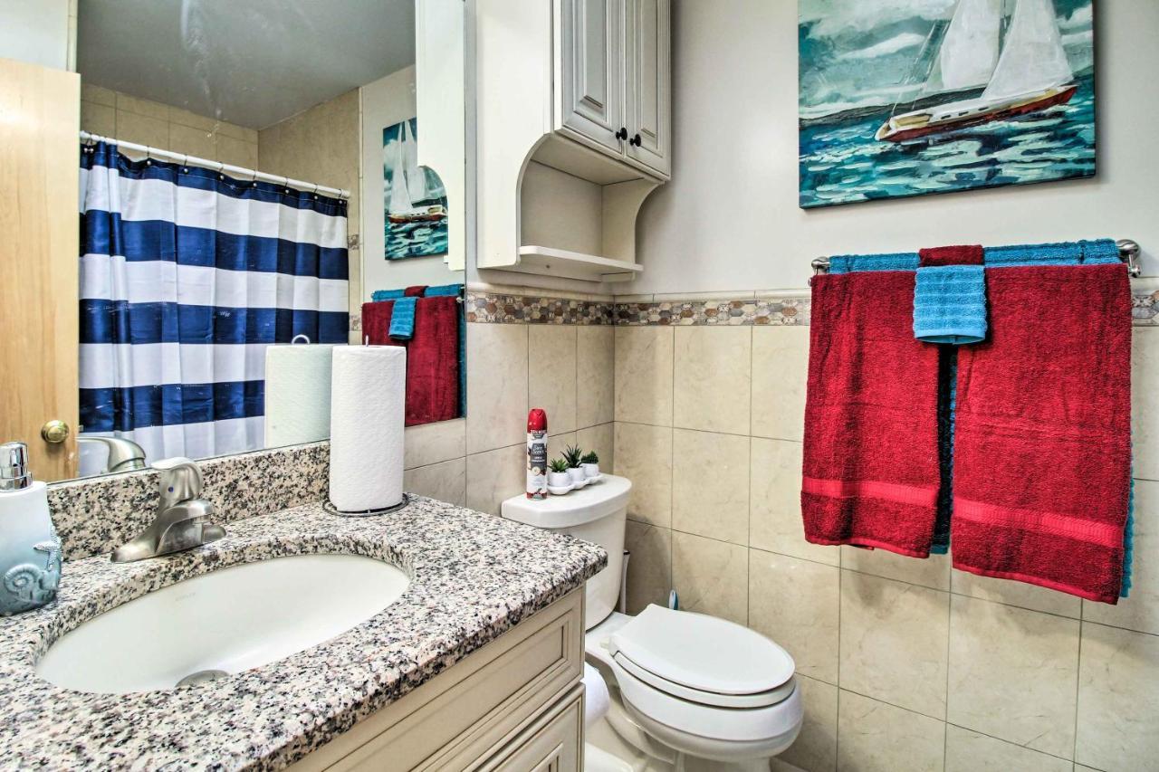 Escape About 11 Mi To Historic District! Holiday home