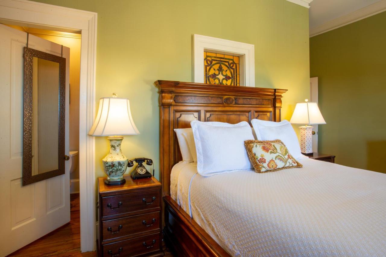 Bed & Breakfast The Gastonian, Historic Of Collection (adults Only)
