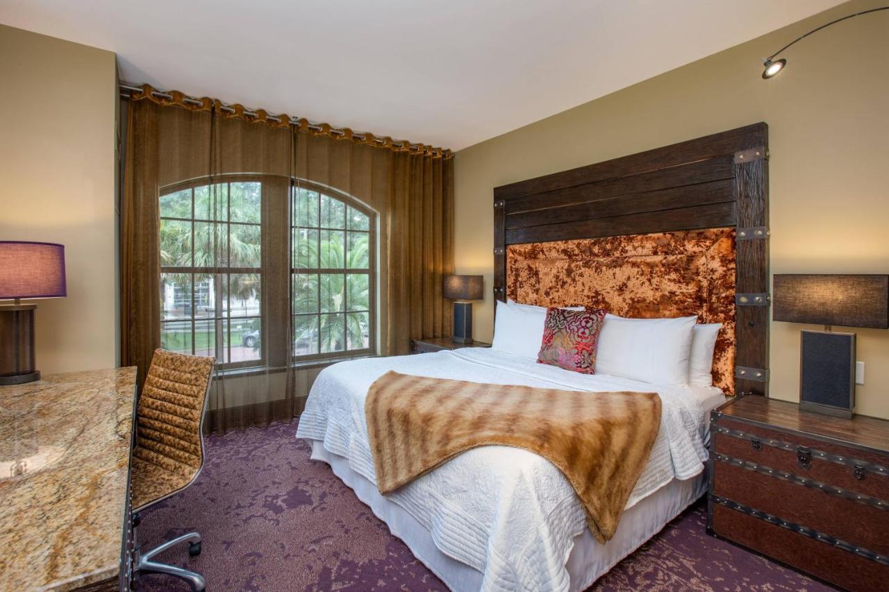 Hotel The Bohemian Riverfront, Autograph Collection Savannah