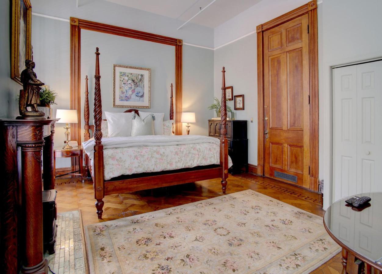Forsyth Park Bed & Breakfast 4*
