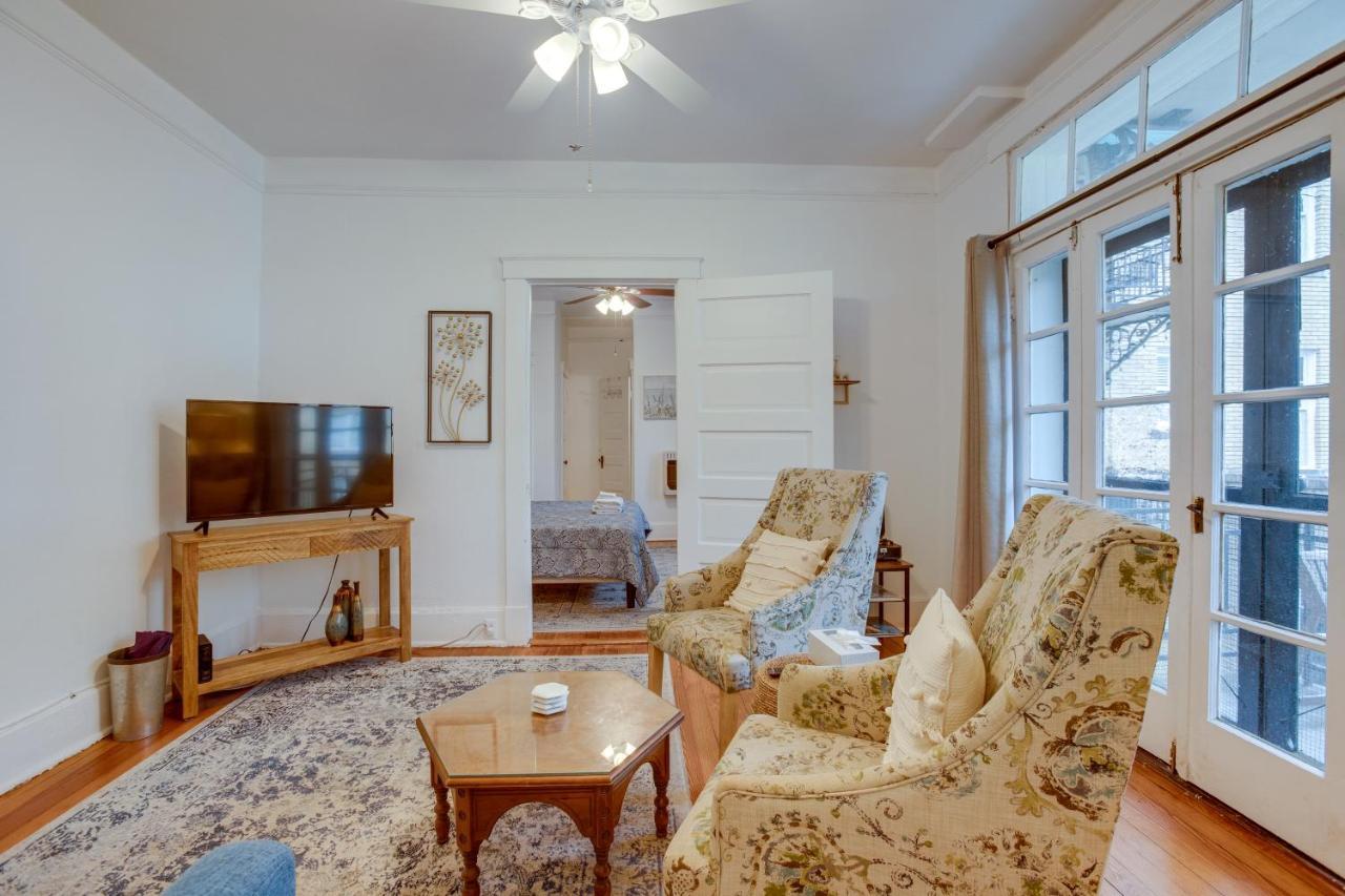 Apartment Walkable Escape In Historic District!
