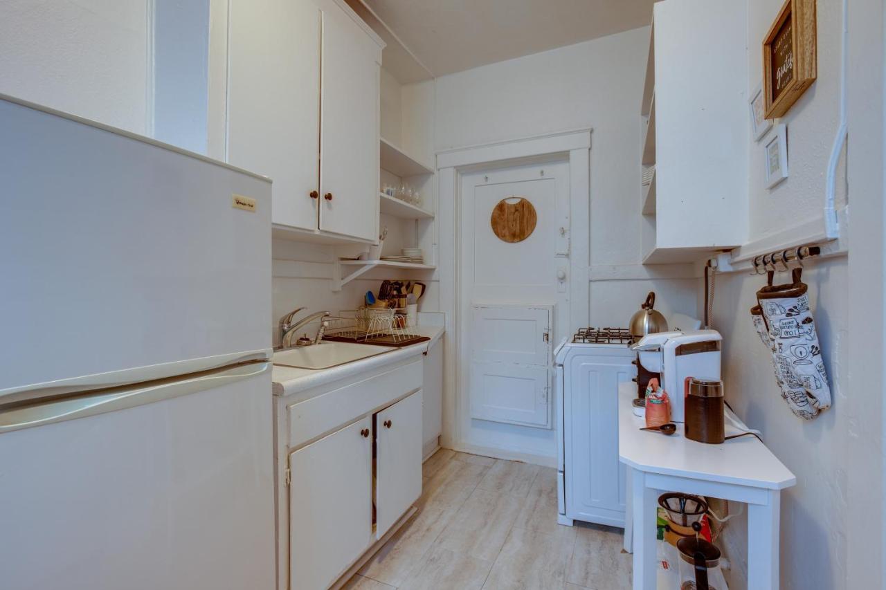 Apartment Walkable Escape In Historic District! *