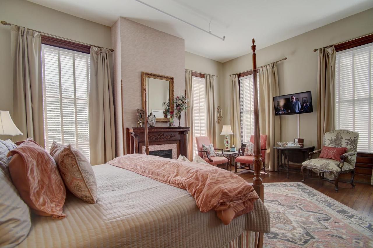 Forsyth Park 4*