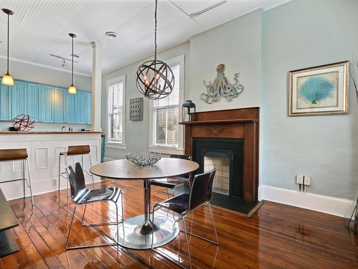 Apartment Lafayette Row Unit 3 Savannah