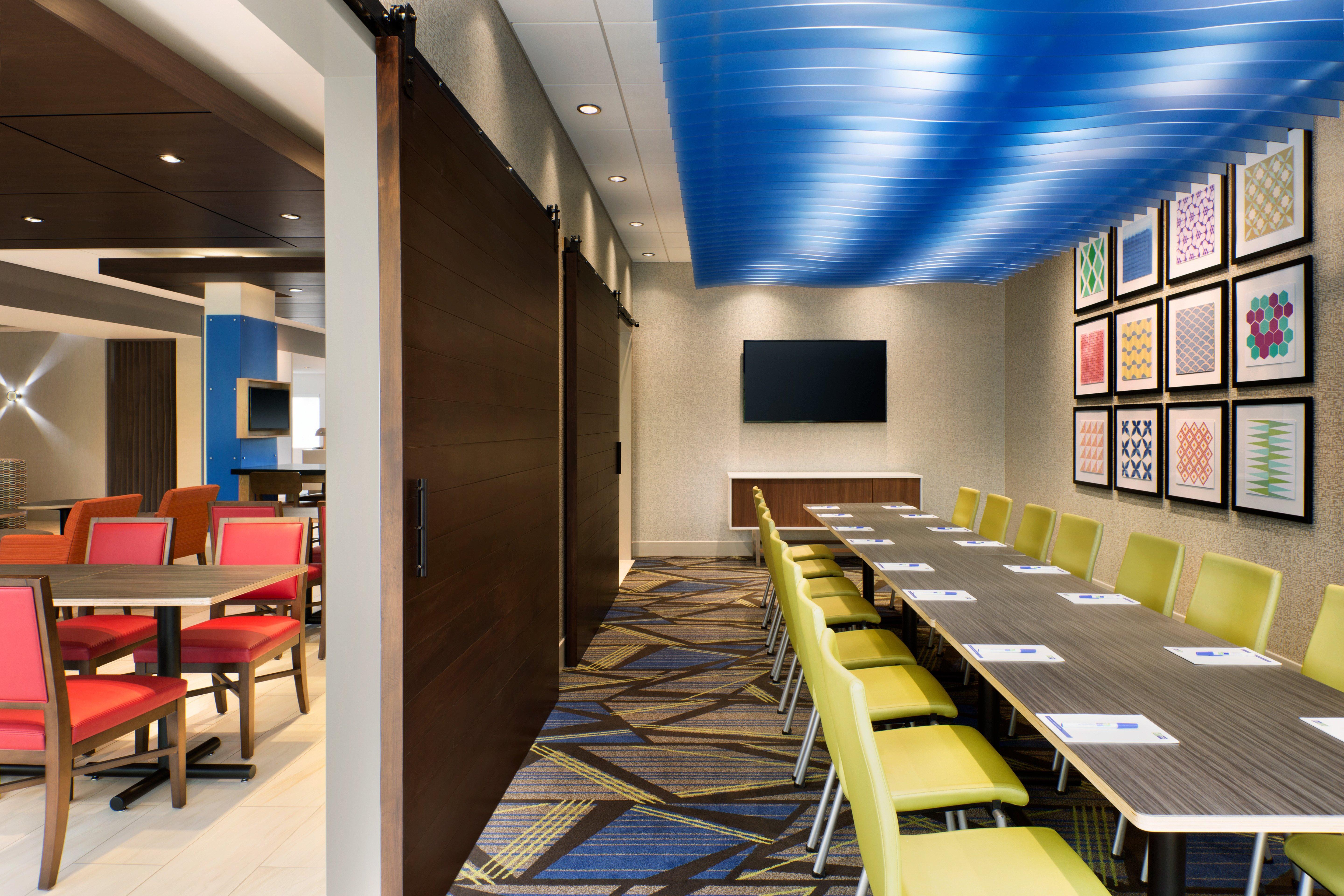 Hotel Express & - W - Chatham Parkway By Ihg Savannah