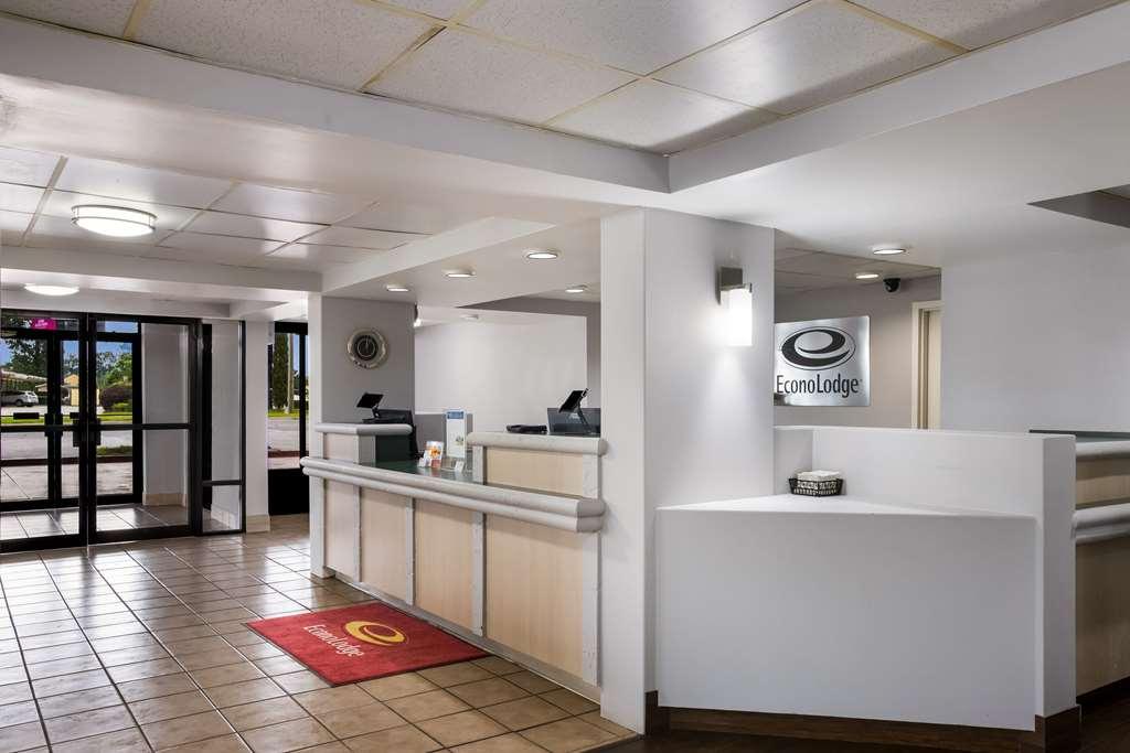 Econo Hotel Savannah