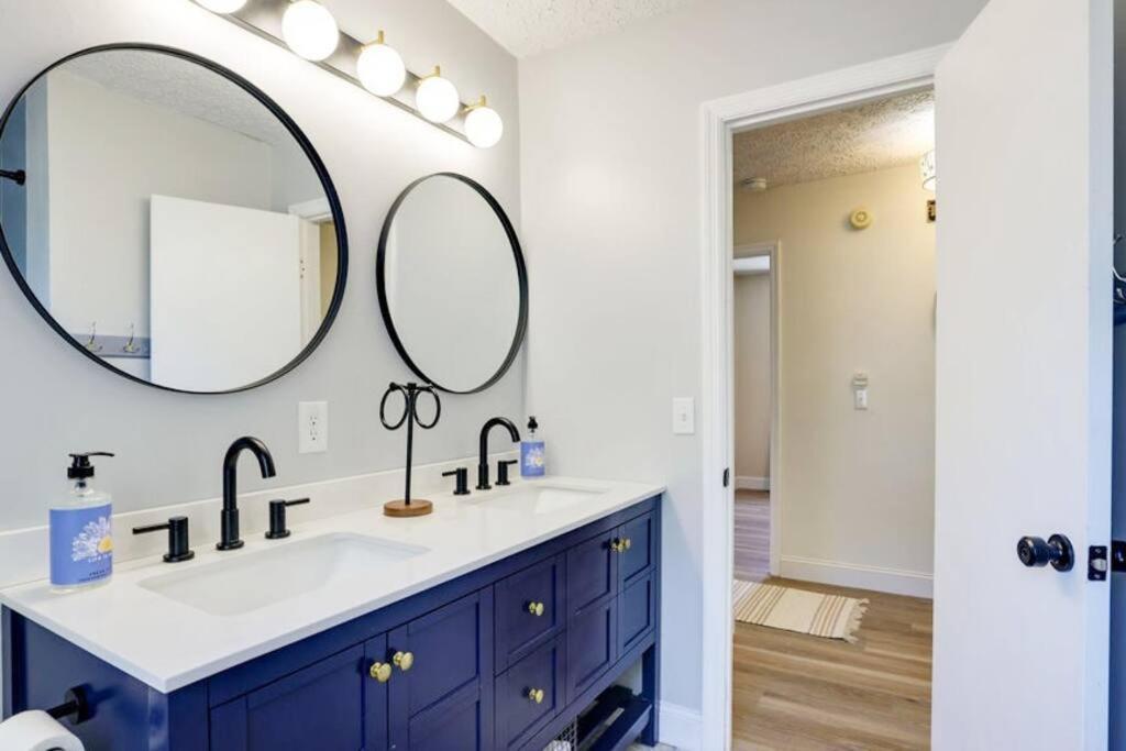 Holiday home Contemporary Stylish Btw Dwtn Savannah&tybee! Savannah