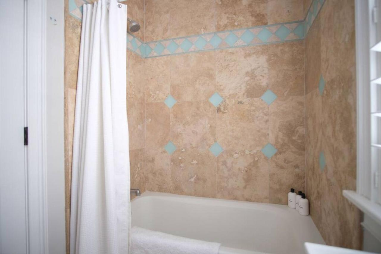 Carriage House B At Hamilton Holiday home Savannah