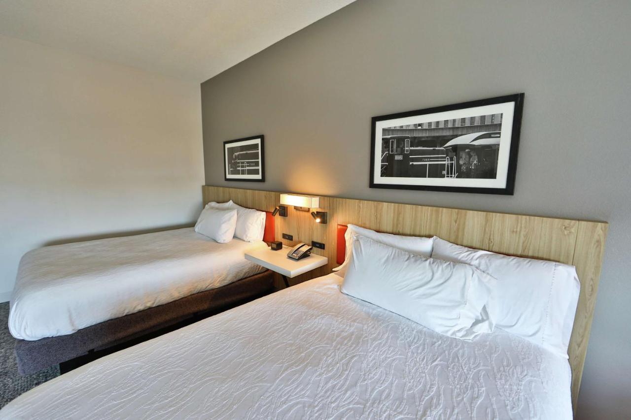 Hotel Hilton Garden Historic District 3*