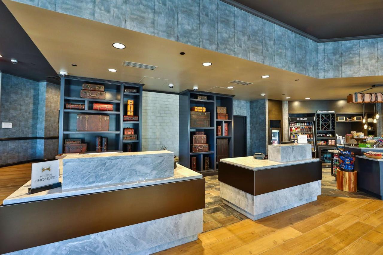 Hotel Hilton Garden Historic District 3*