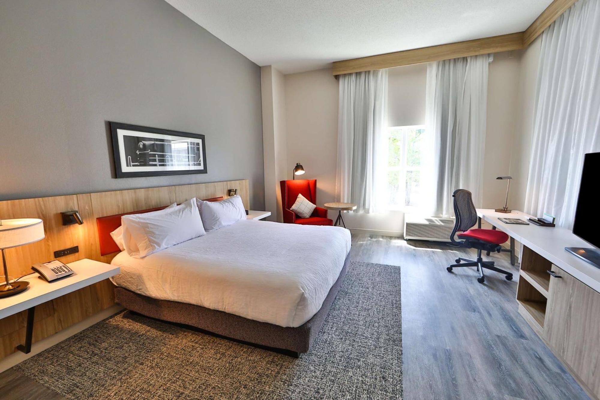 Hilton Garden Historic District 3*