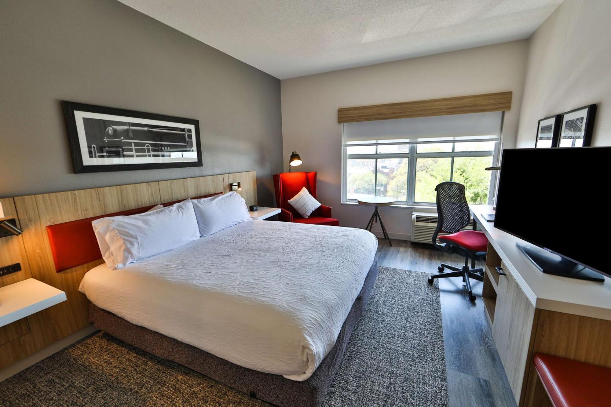 Hotel Hilton Garden Historic District 3*