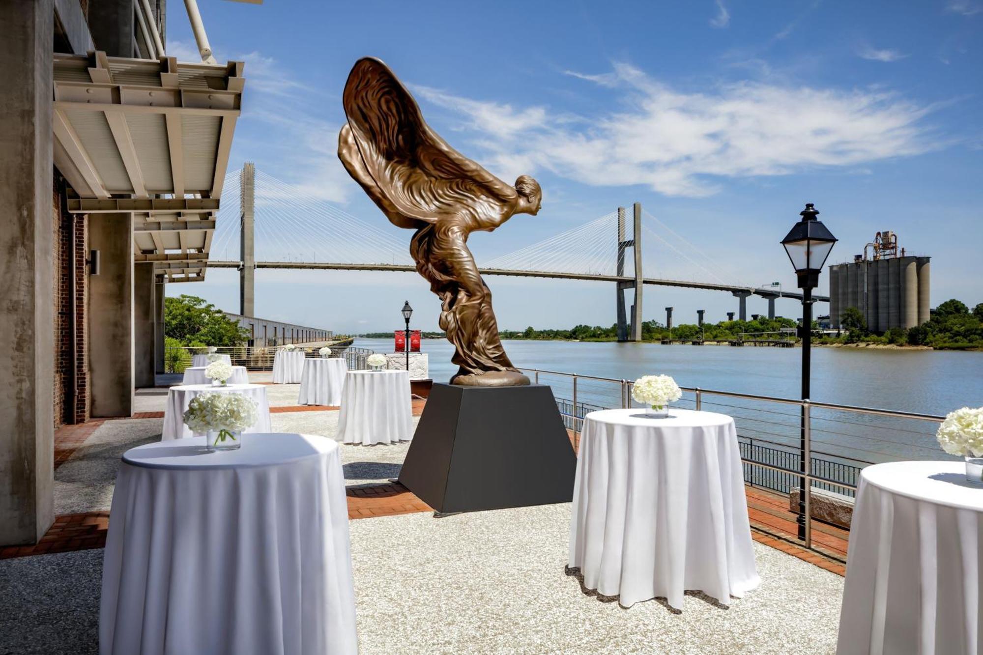 Hotel Jw Marriott Plant Riverside District 5*