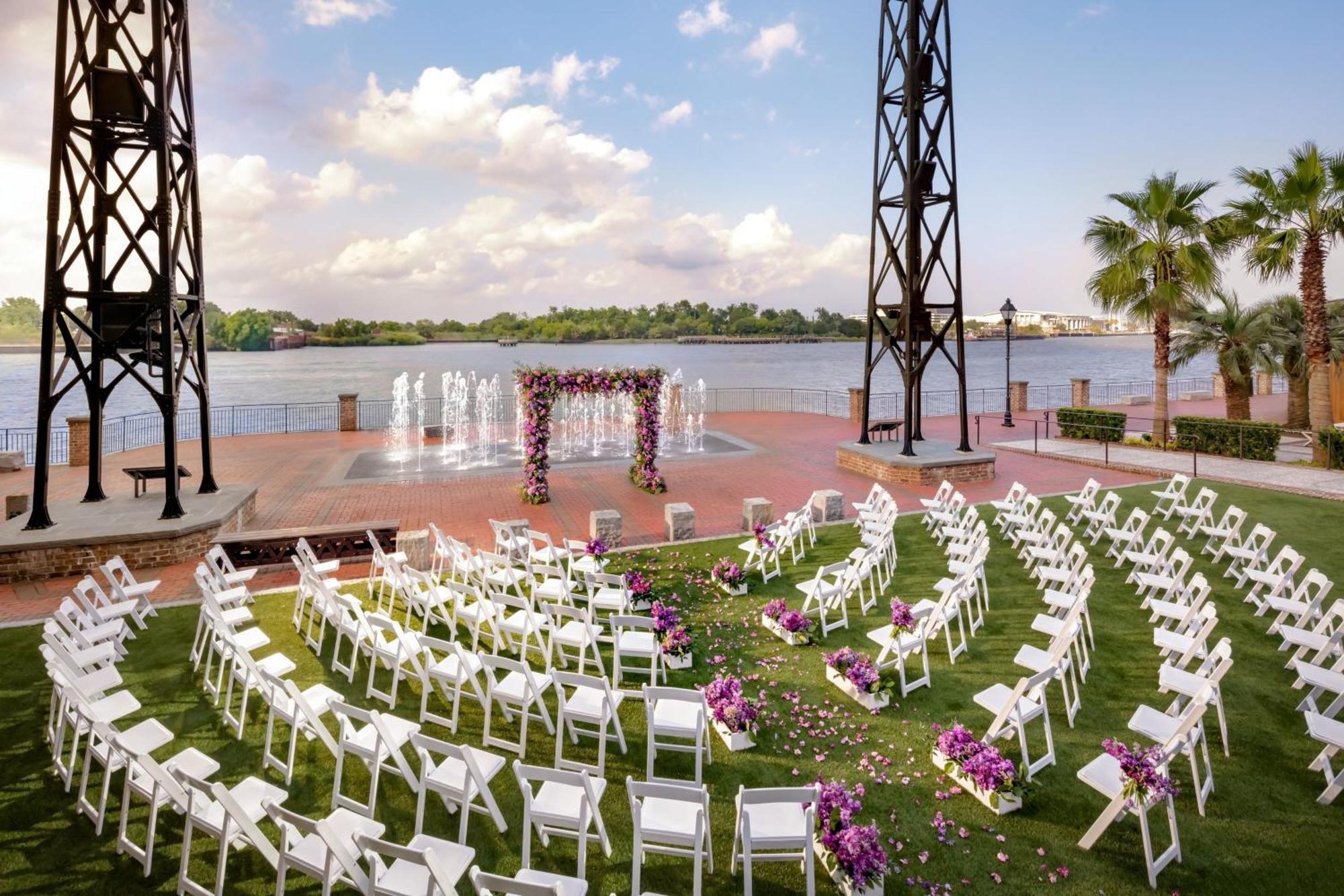 Jw Marriott Plant Riverside District 5*